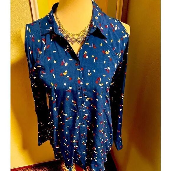 NWOT velvet Heart Cold Shoulder Button Down Top Small #144 - Picture 6 of 6